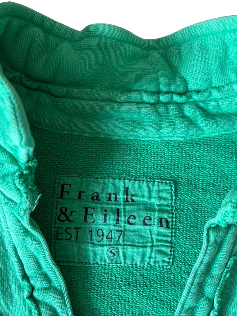 Frank & Eileen Women’s Popover Henley in Green - Picture 3 of 3